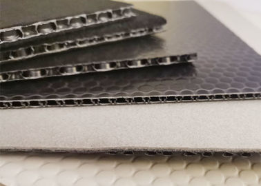 3mm 5mm dokunulmamış kumaş yüksek kimyasal dayanıklılıklı polipropilen bal sapı panelleri Bina için