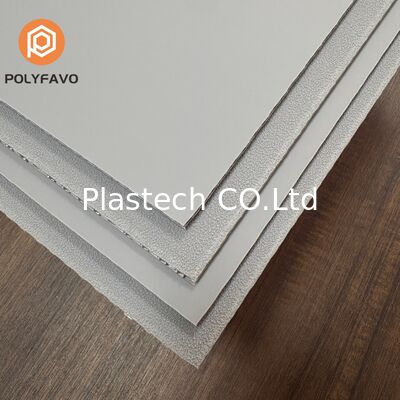 Özelleştirilebilir 4mm PP Petek Levha Bölme Paneli Kamyonet Kargo Kaplama İç Panel